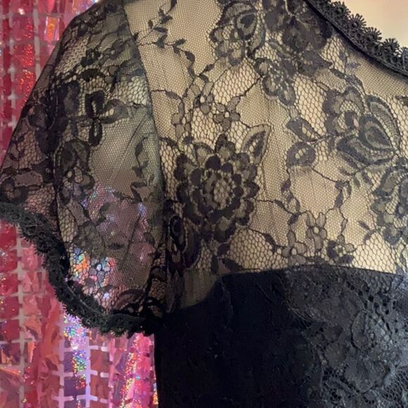 Lace & embroidered black formal dress with sheer lace top - Picture 7 of 16